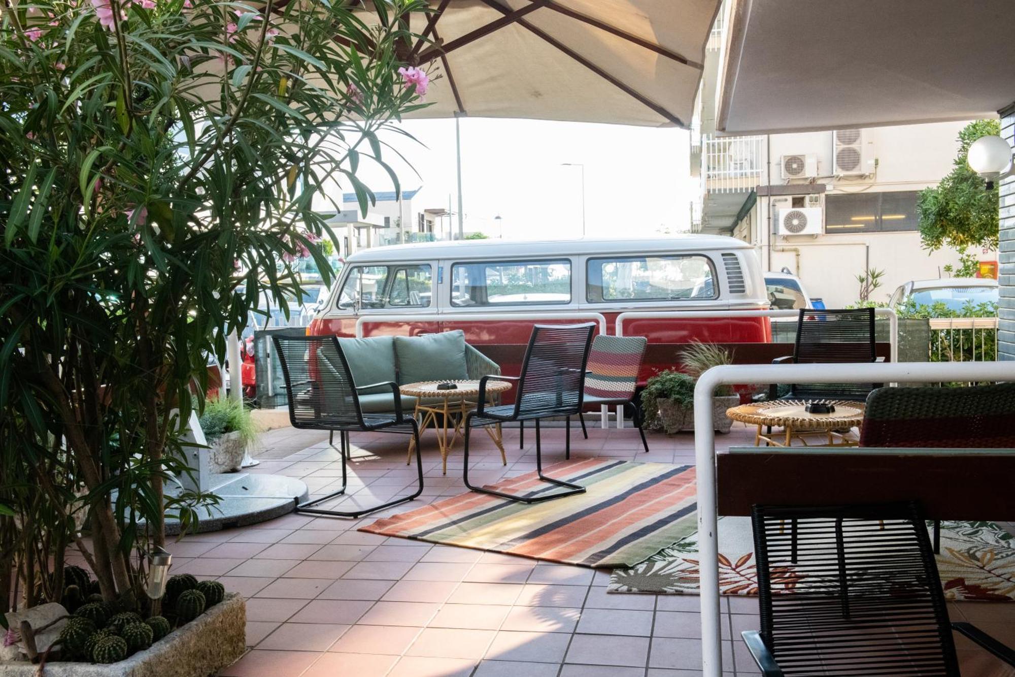 Hotel Mirabella Riccione Exterior photo