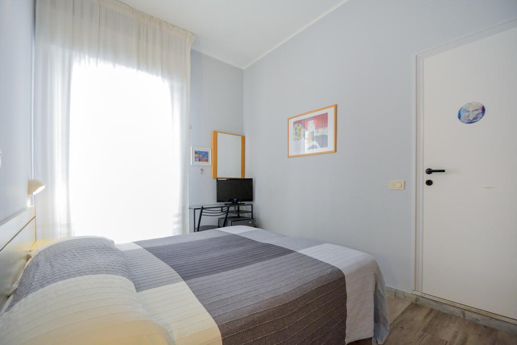 Hotel Mirabella Riccione Exterior photo