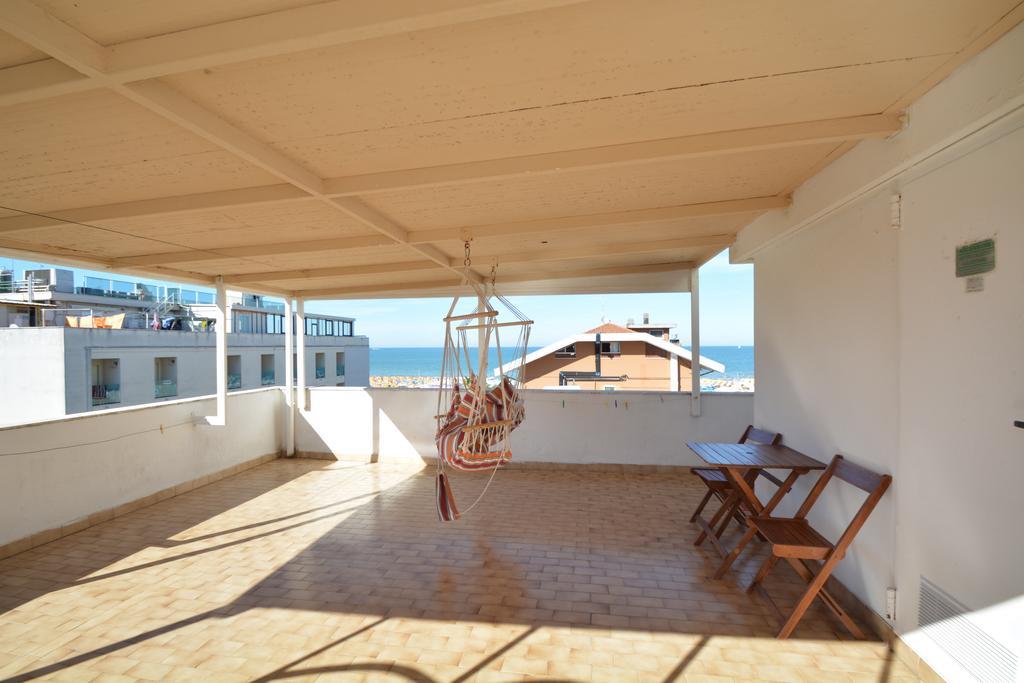 Hotel Mirabella Riccione Exterior photo